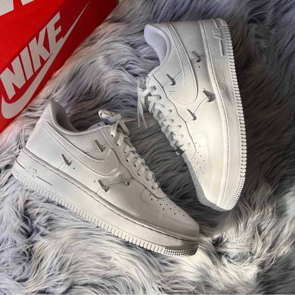 Nike Air Force 1 '07 LX - Picture 2 of 6